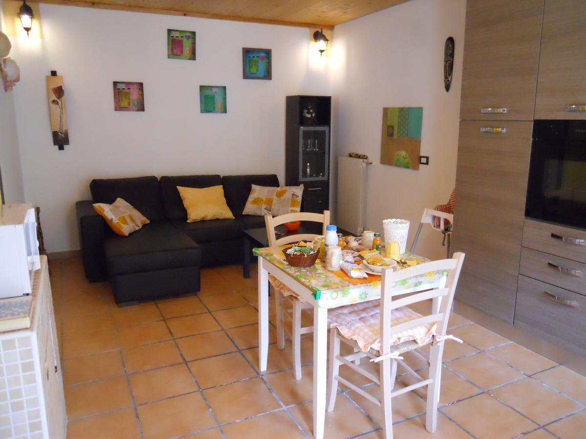 Casa Clotilde Bed & Breakfast Stazzano Bagian luar foto