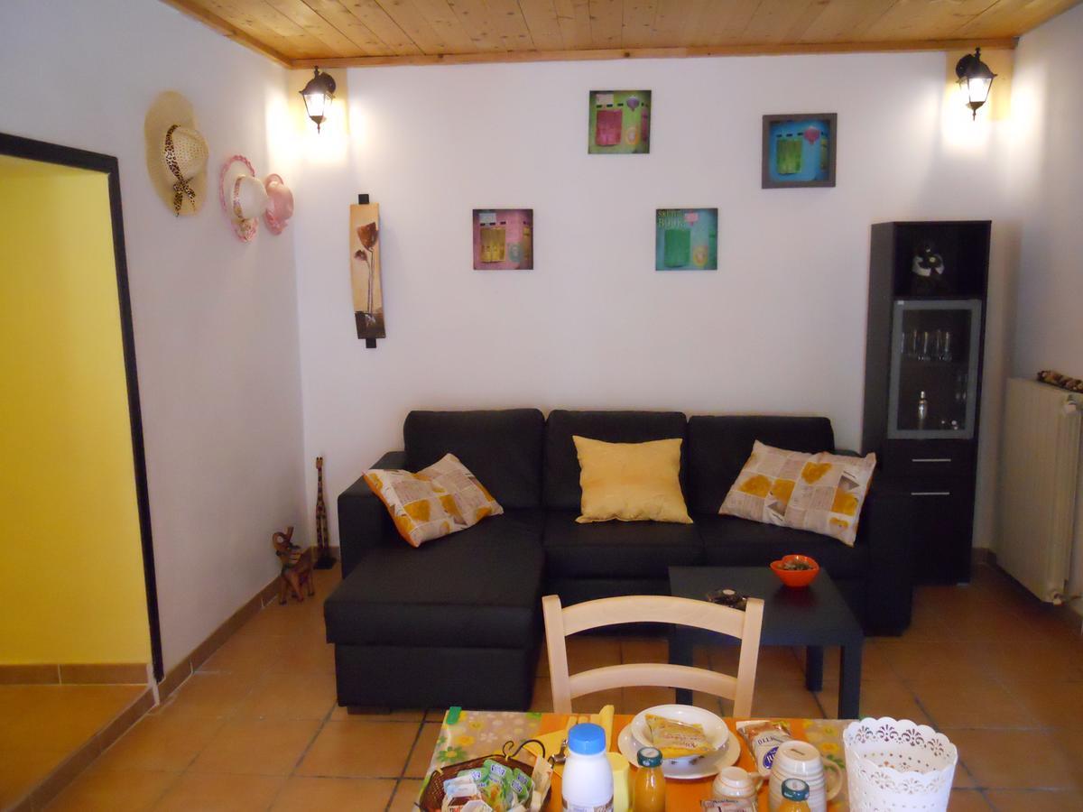 Casa Clotilde Bed & Breakfast Stazzano Bagian luar foto